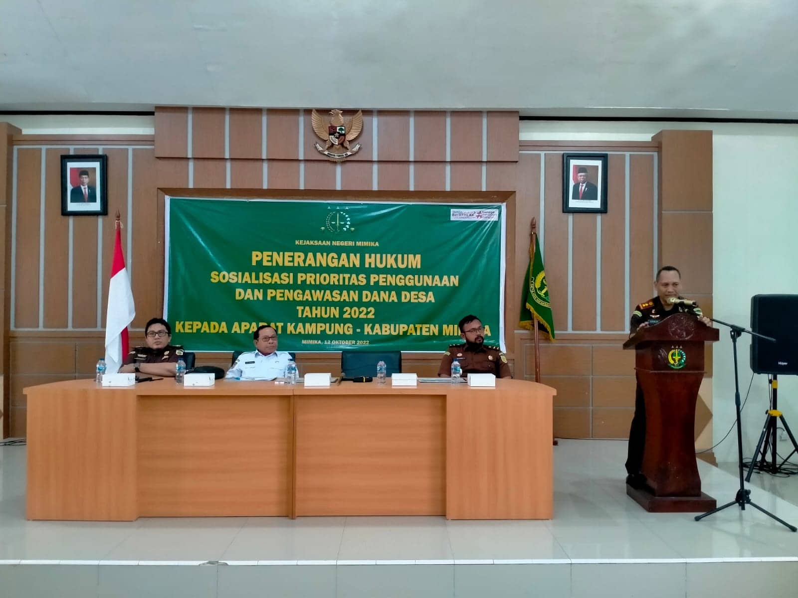 Ilustrasi berita Mimika: Cegah Penyelewengan, Kajari Mimika Sosialisasi Penerangan Hukum Terkait Dana Kampung