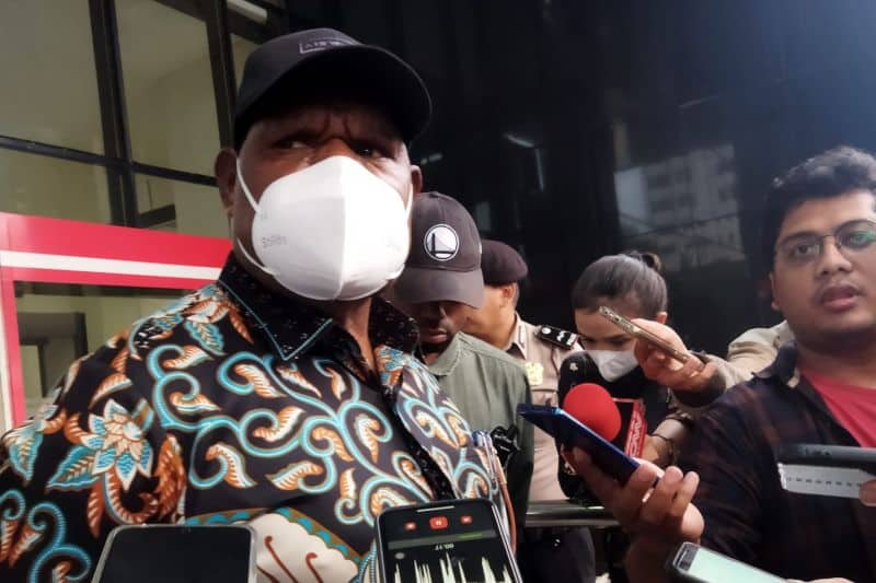 Ilustrasi berita Papua: KPK Dalami Batas Wewenang Ricky Ham Pagawak Terkait Pengerjaan Proyek