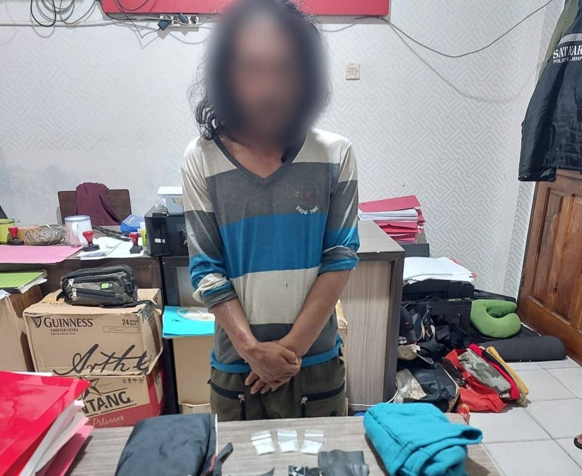 Ilustrasi berita Papua: Tim Opsnal Narkoba Amankan Tiga Paket Sabu Bersama Pelakunya di Abepura