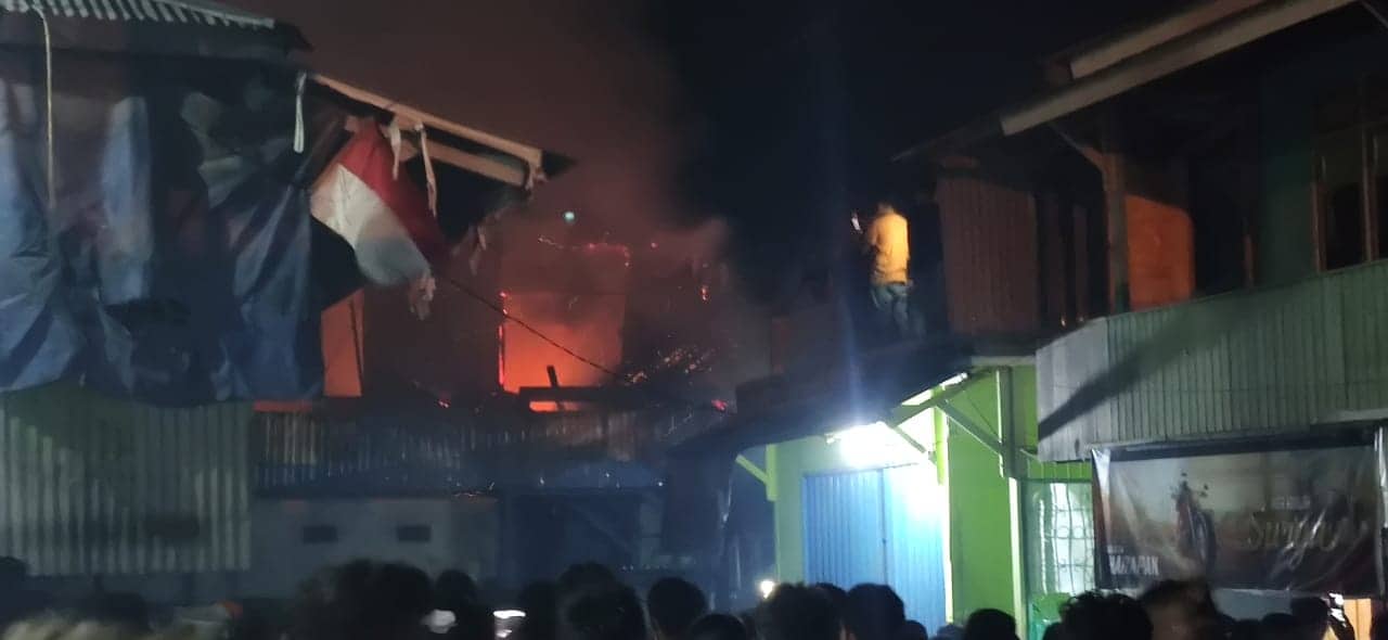 Ilustrasi berita Papua: Kebakaran Kembali Terjadi, Setelah Rusunawa Pasar Dok IX, 4 Petak Kamar Kos Milik Anggota Polisi Dilalap Sijago Merah