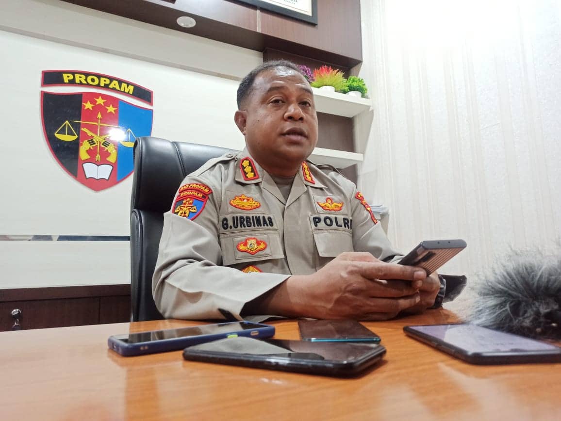 Ilustrasi berita Papua: Viral di Medsos Pemukulan Karyawan J&T Dikawal Oknum Polisi, Kabid Propam : Pelaku Sudah Diamankan