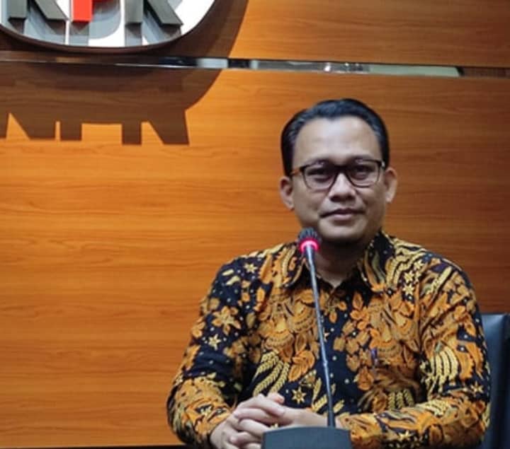 Ilustrasi berita Papua: KPK Amankan Uang Ratusan Juta Terkait Kasus Suap Gubernur Enembe di Kota Batam