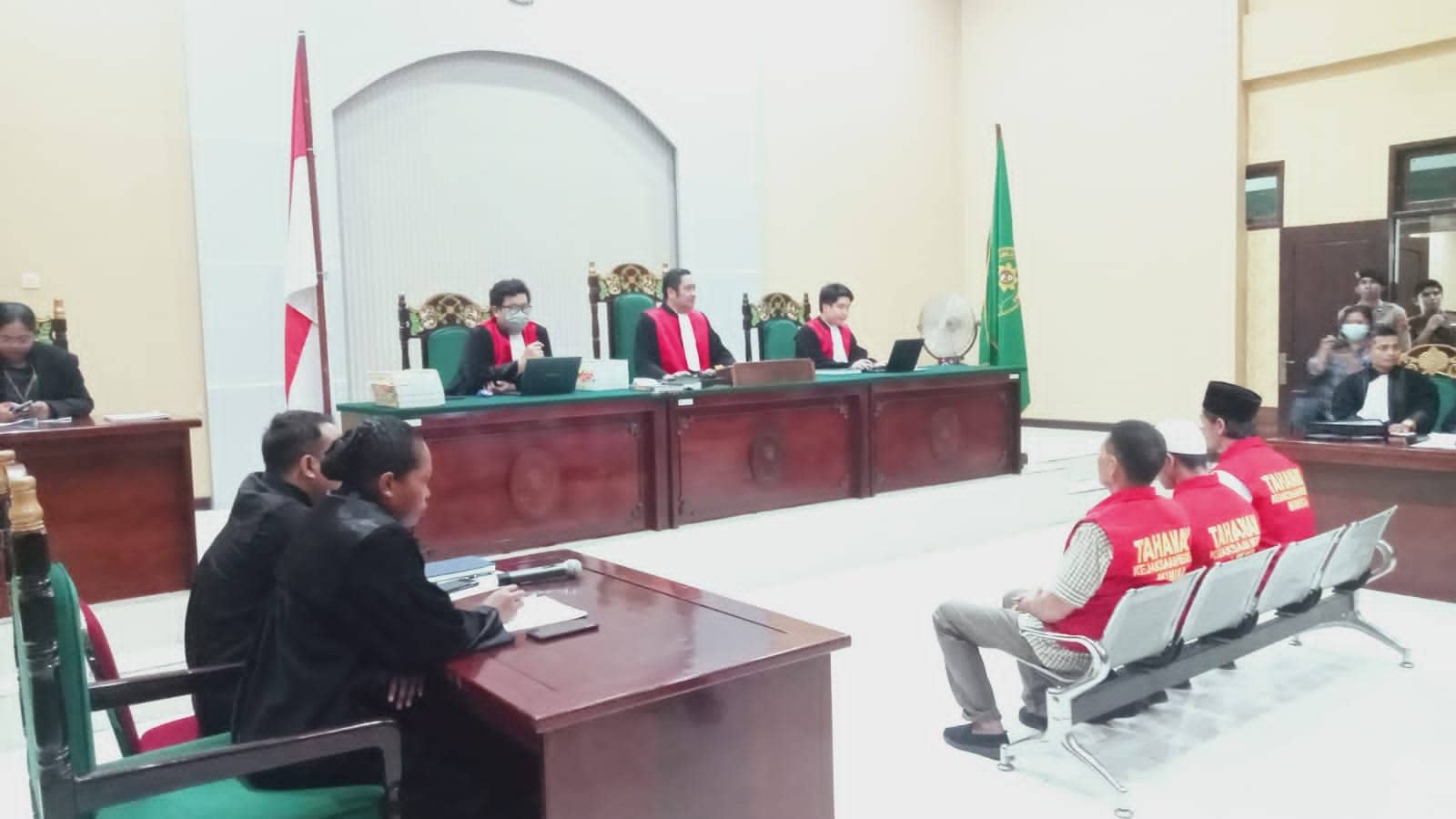 Ilustrasi berita Mimika: Keberatan Pengacara Terdakwa Mutilasi 4 Warga Nduga Ditolak Majelis Hakim, Pekan Depan Agenda Pemeriksaan Saksi