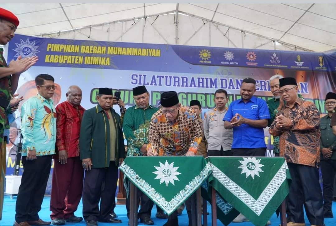 Ilustrasi berita Mimika: Dari Peresmian Perguruan Muhammadiyah Mimika, Haedar Nashir: Islam Rahmat Bagi Semesta Alam