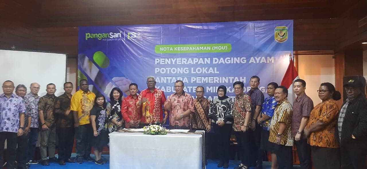 Ilustrasi berita Mimika: MoU Bersama Pemda Mimika, Plt Bupati John Rettob Berharap PT Pangan Sari Utama Serap Daging Ayam Peternak Lokal