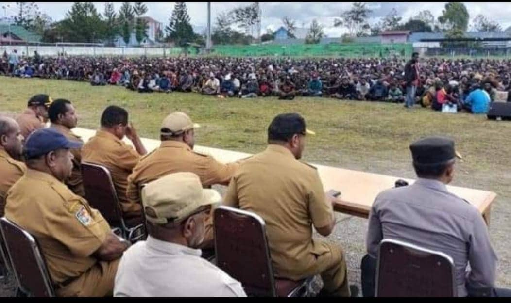 Ilustrasi berita Papua: Keluarga Tuntut Ganti Rugi Rp 5 M dan 30 Ekor Babi untuk Setiap Kepala Korban Rusuh Wamena