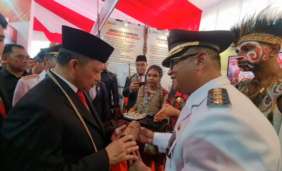 Ilustrasi berita Papua: Pj. Bupati Mappi, Hadiri Upacara Peringatan Hari Otonomi Daerah XXVII Tahun 2023