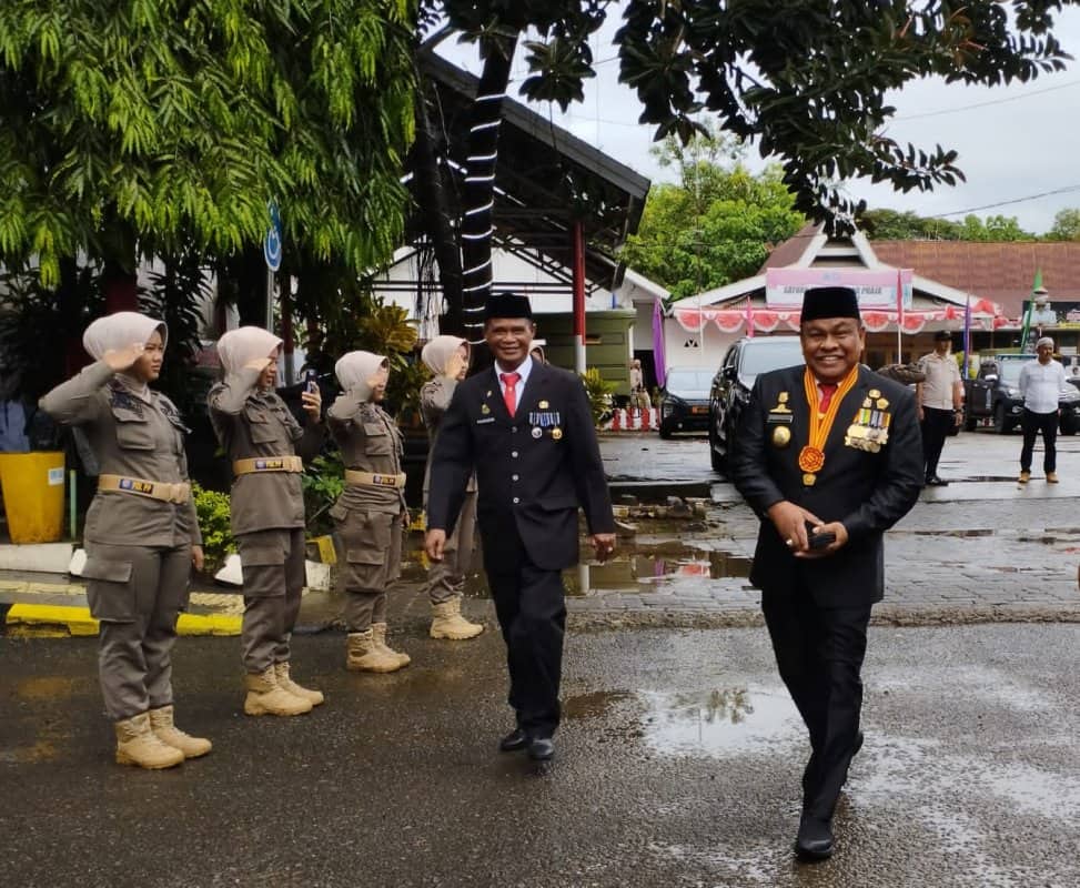 Ilustrasi berita Nasional: Bupati Bone Resmikan Kantor Dinas Pendidikan dan Penyerahan Bantuan Secara Simbolik