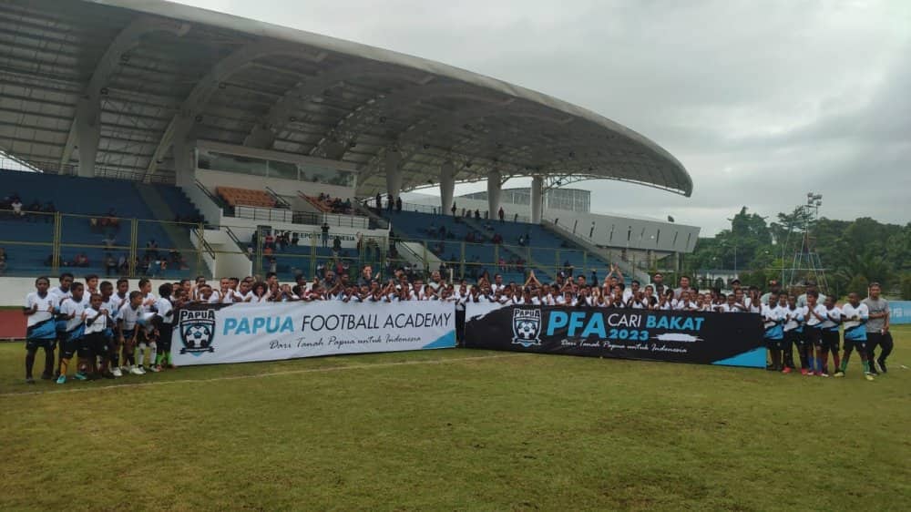Ilustrasi berita Mimika: Ratusan Putra Mimika Ikut Ambil Bagian, PFA Cari Bakat Tahun ke Dua Resmi Dibuka
