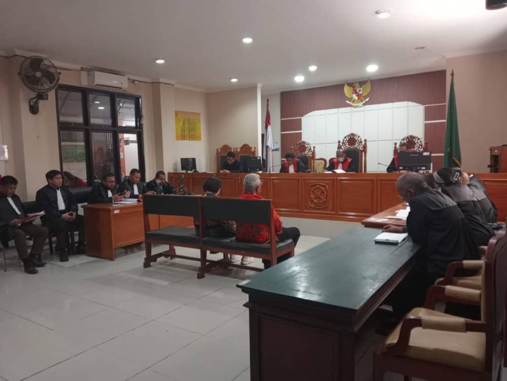 Ilustrasi berita Mimika: Sidang Putusan Sela Kasus Pengadaan Pesawat Digelar 27 Juni, Kuasa Hukum : Sprindik KKN Tapi Dakwaannya Kasus Korupsi, Itu Cacat Hukum