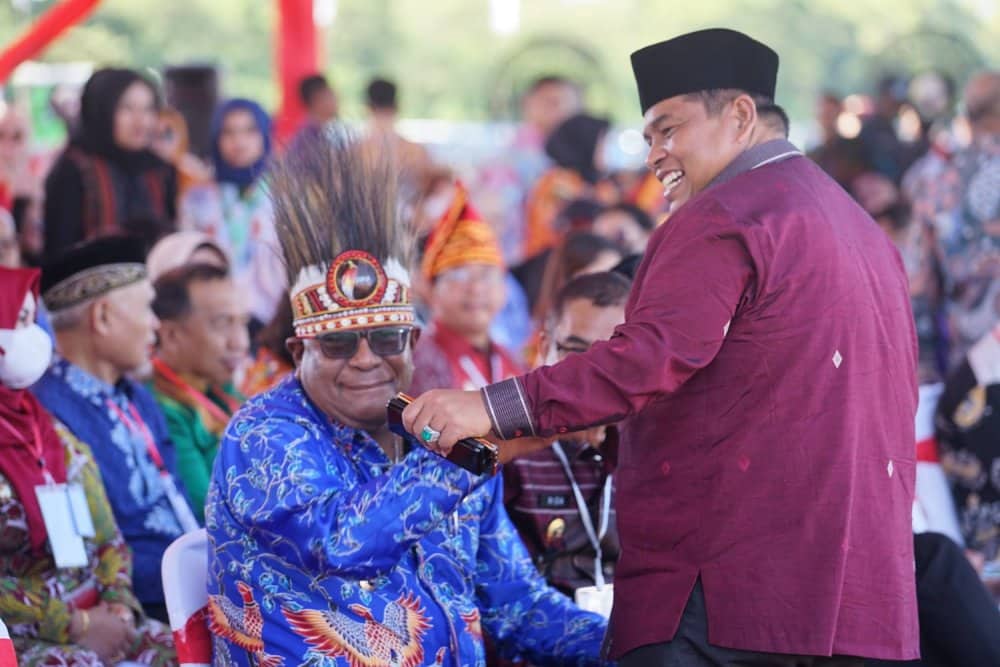 Ilustrasi berita Mimika: Produk UMKM dan Keunggulan Mimika Dipromosikan di KTNA XVI Padang, Satu-satunya Wakil dari Provinsi Papua Tengah