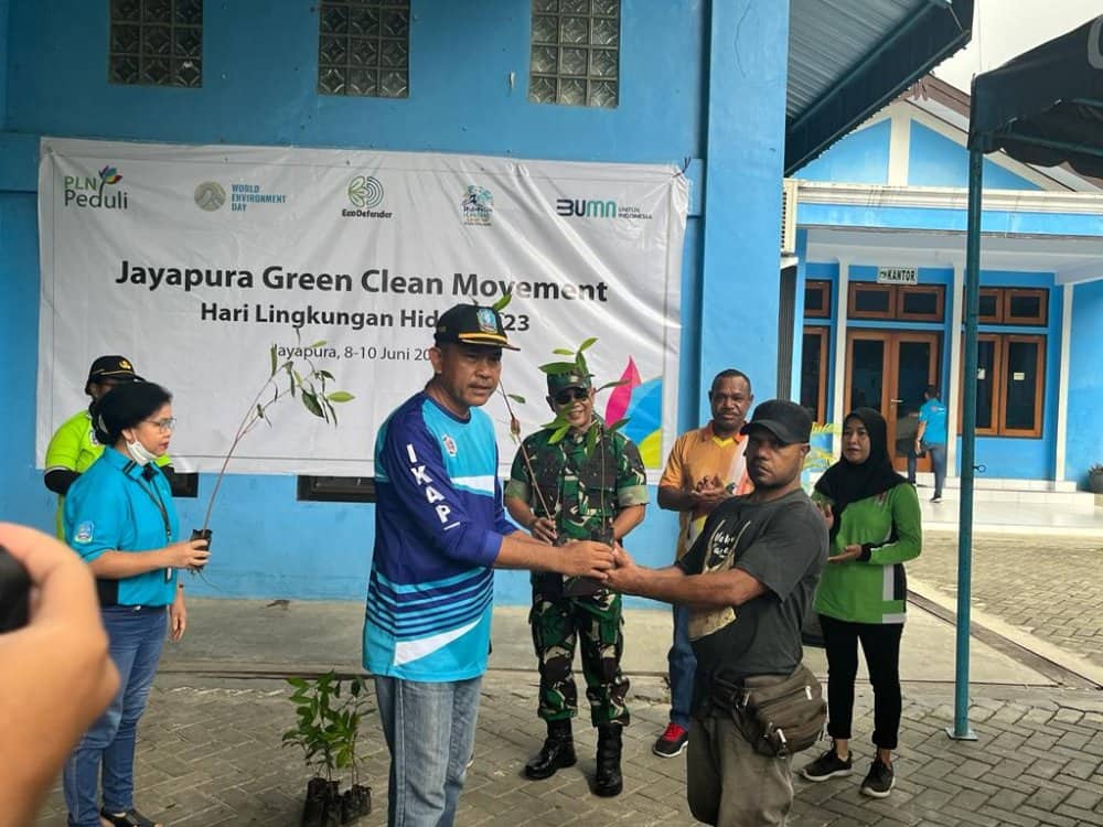 Ilustrasi berita JAYAPURA: Peringatan Hari Lingkungan Hidup, EcoDefender Jayapura Tanam Bibit Pohon di Kawasan Cagar Alam Cycloop