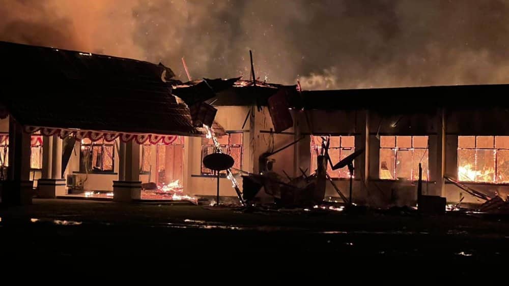 Ilustrasi berita Papua: Tiga Kantor Pemerintahan di Yahukimo Terbakar Tadi Pagi