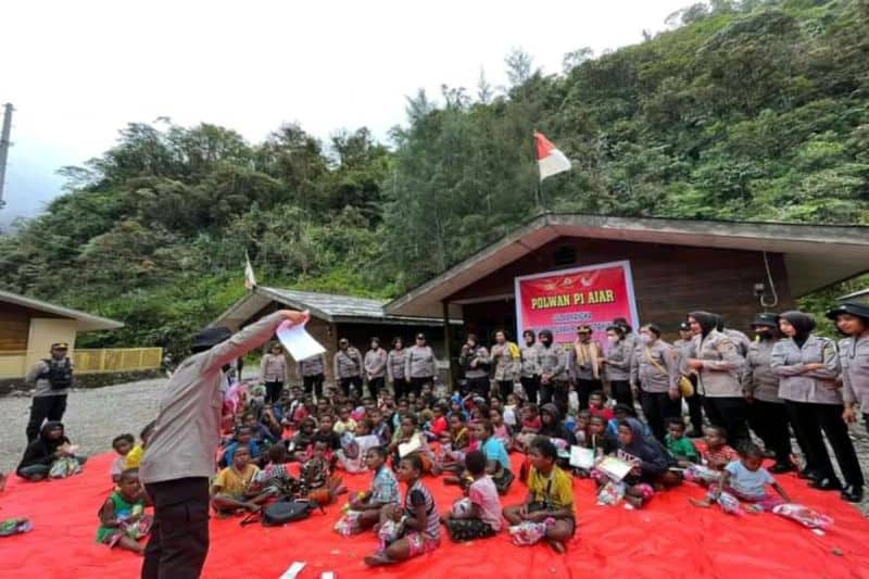 Ilustrasi berita Mimika: Polwan Polres Mimika Gelar Kegiatan Pi Ajar