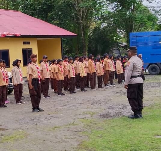 Ilustrasi berita Mimika: Anggota Baru Pramuka Saka Bhayangkara Polres Mimika Lakukan Longmarch Sejauh 30 Kilometer