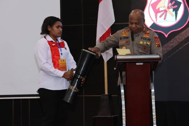 Ilustrasi berita Papua: Tim Cyber Polda Papua Aktif Pantau Dunia Maya Jelang Pemilu