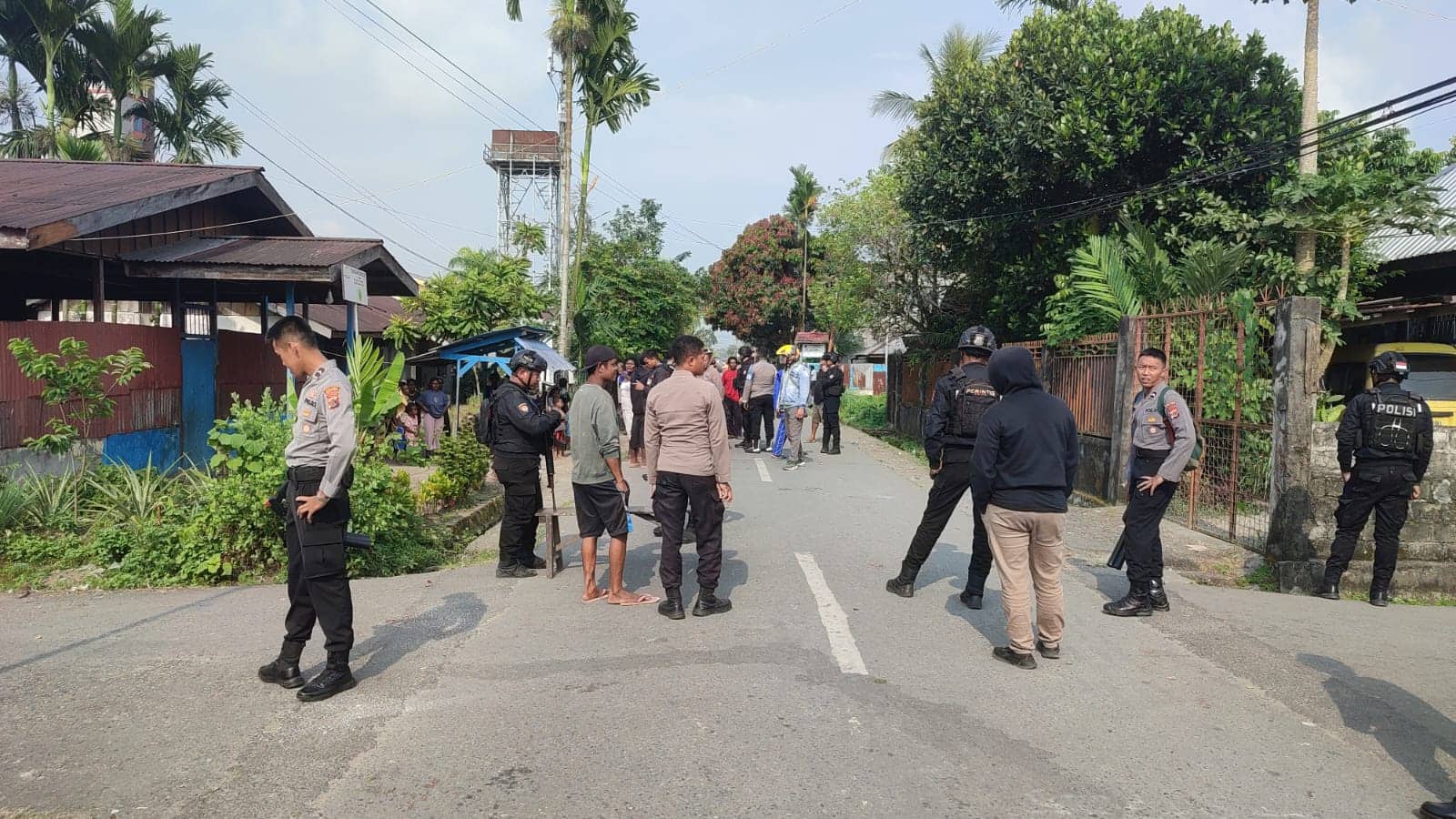 Ilustrasi berita Mimika: Seorang Pemuda Ditemukan Tergeletak Meninggal Dunia di Jalan Busiri Timika, Keluarga Blokade Jalan