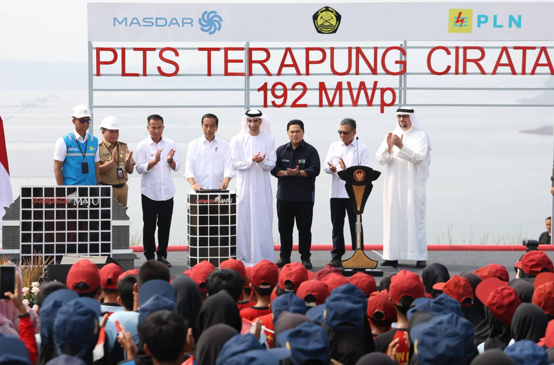 Ilustrasi berita Nasional: PLTS Terapung Cirata, Terbesar di Asia Tenggara Resmi Beroperasi