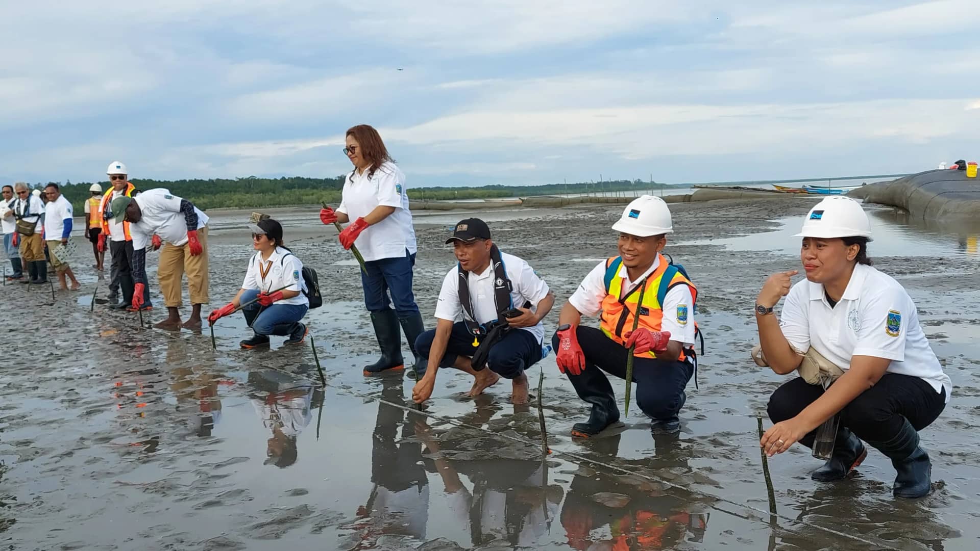 Ilustrasi berita Mimika: Tangani Tailing, PTFI Lakukan Estuary Structure Project Libatkan Masyarakat Kamoro dalam Pengelolaan Lingkungan