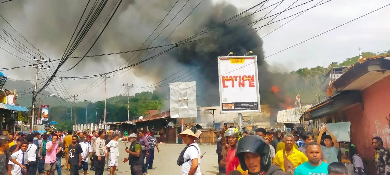 Ilustrasi berita JAYAPURA: Dua Rumah Pribadi dan 7 Rumah Sewa di Waena Ludes Terbakar, Diduga Ini Jadi Penyebabnya