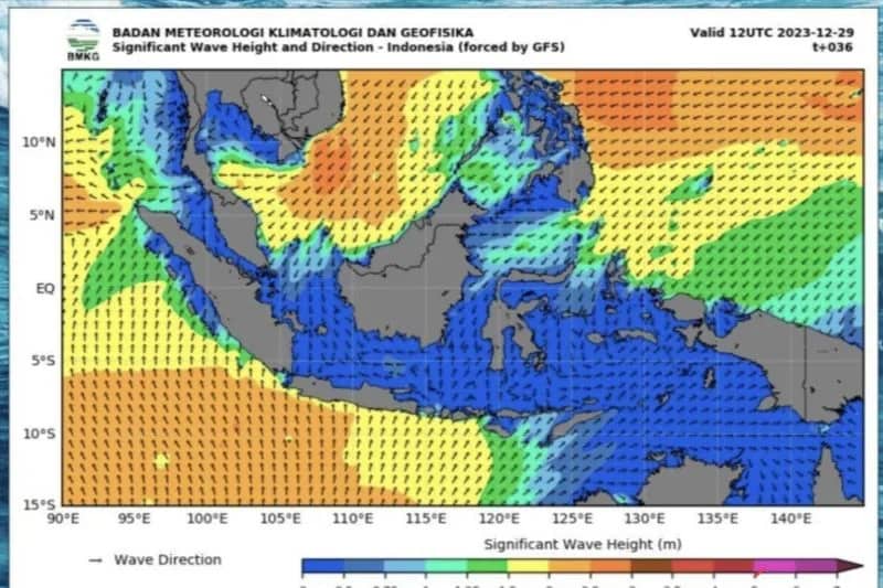 Ilustrasi berita Nasional: BMKG Imbau Masyarakat Pesisir Waspadai Gelombang Hingga 4 Meter