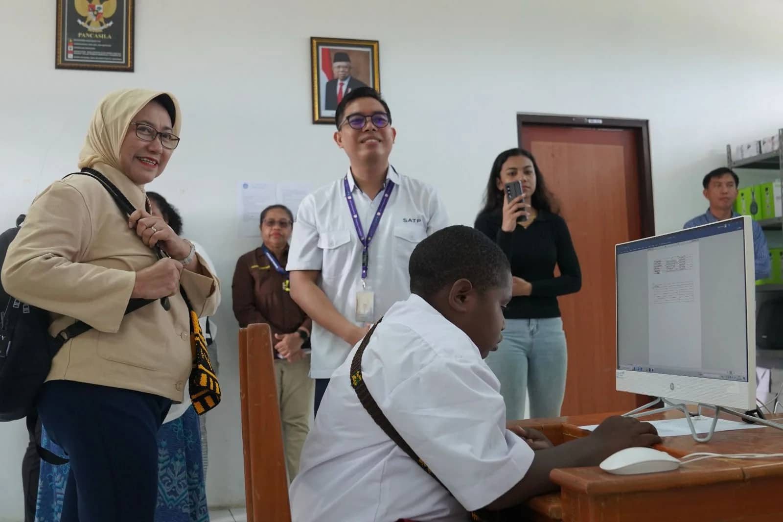 Ilustrasi berita Mimika: KLHK dan Bappenas Kunjungi PTFI, Pantau Reklamasi dan Pemberdayaan Masyarakat
