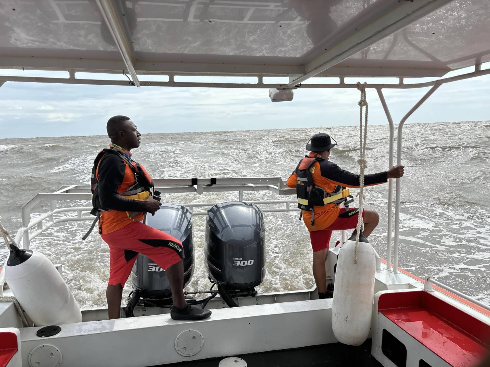 Ilustrasi berita Mimika: Dua Orang Hilang di Muara Omauga Pasca Long Boat Terbalik, 1 Orang Selamat