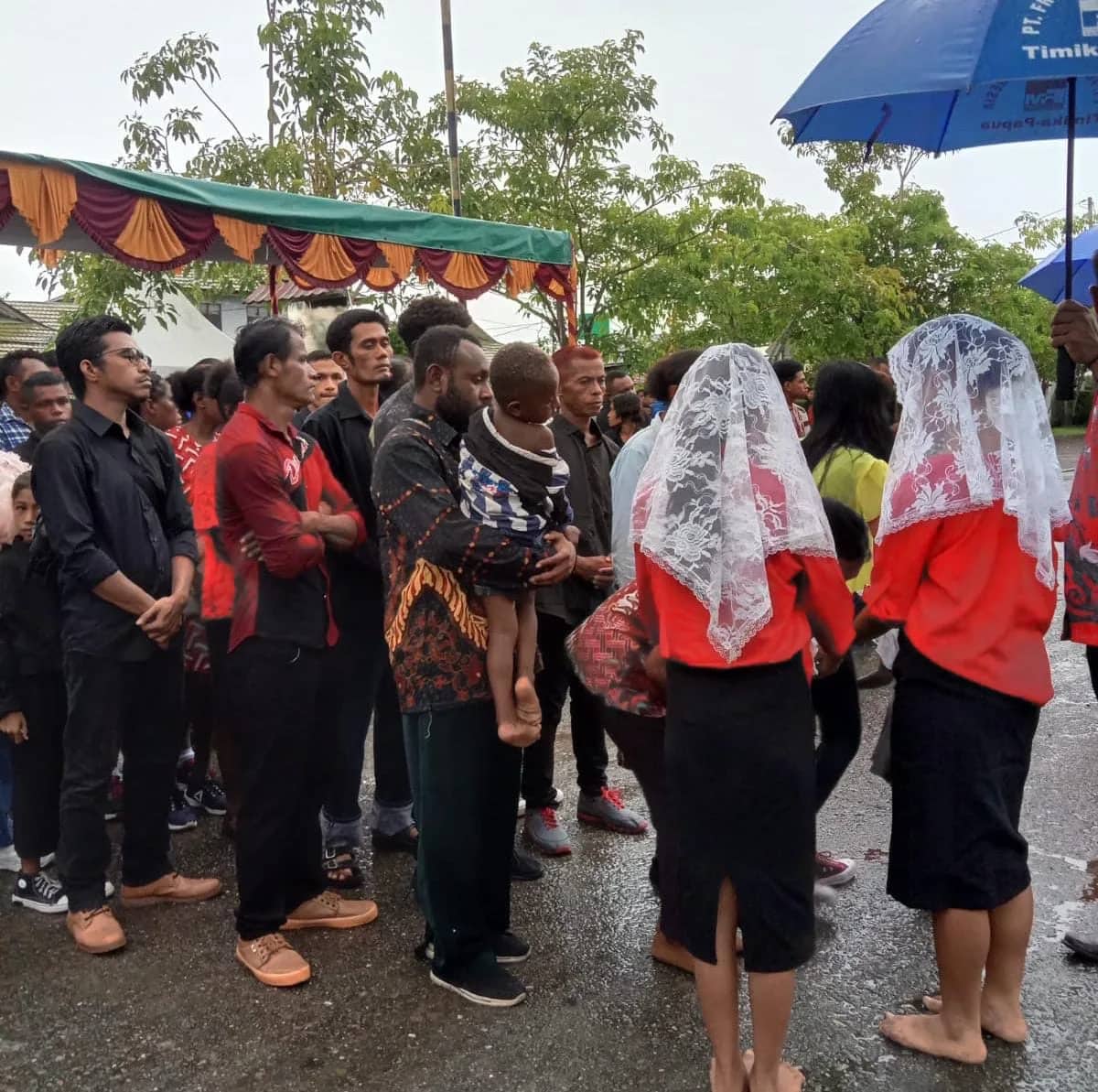 Ilustrasi berita Mimika: Ribuan Umat Katolik Padati Gereja Katedral Tiga Raja Timika, Pastor Amandus : Harus Siap Menerima Kondisi yang Tidak Nyaman