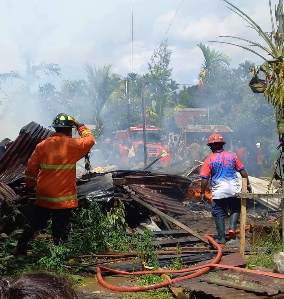 Ilustrasi berita Mimika: Breaking News: Rumah Warga di Jalur 1 SP 2 Timika Jaya Ludes Terbakar
