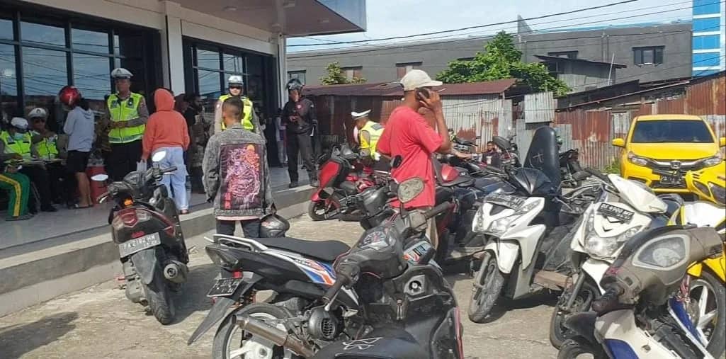 Ilustrasi berita Mimika: Operasi Keselamatan Cartenz 2024 Hari Kedua di Mimika, Puluhan Kendaraan Diamankan, Bakal Libatkan Polisi Militer