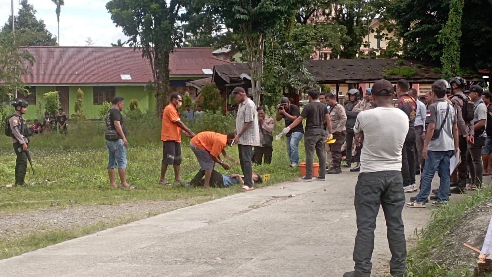 Ilustrasi berita Mimika: 35 Adegan Diperagakan Pada Kasus Pembunuhan di Kompleks Kehutanan Timika, Libatkan Dua Tersangka