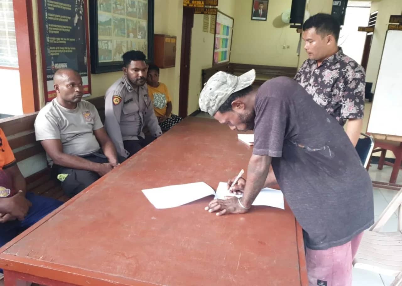 Ilustrasi berita JAYAPURA: Polisi Mediasi Kasus Penggelapan Motor Tempel, Pelaku Akan Kembalikan Uang
