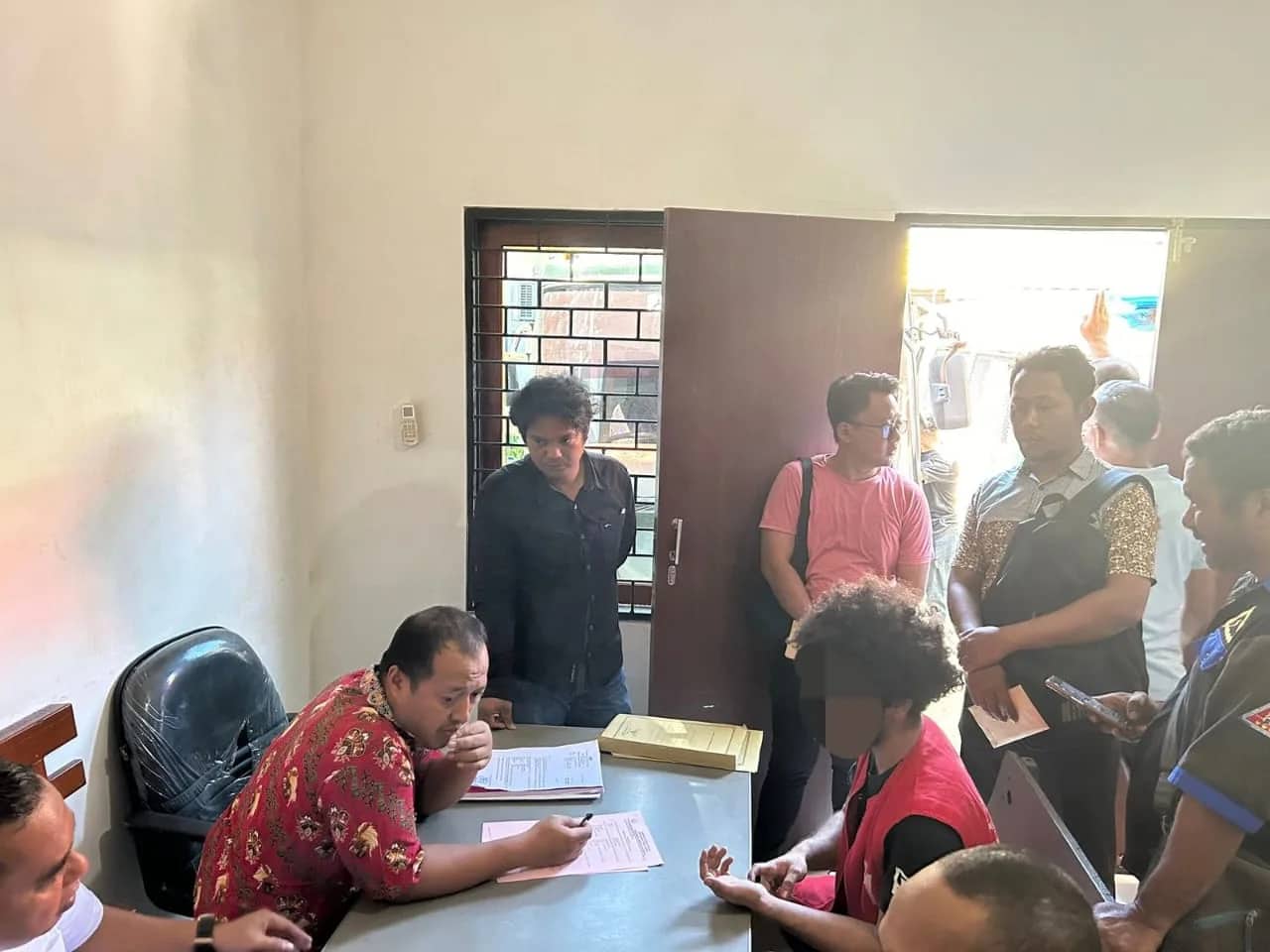 Ilustrasi berita JAYAPURA: Terancam Penjara 15 Tahun, Seorang Pemuda Pelaku Pembunuhan di Jayapura Masuk Jaksa