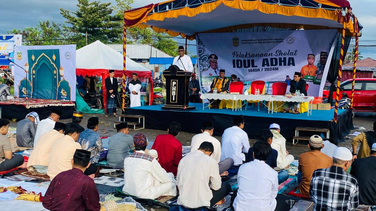 Ilustrasi berita Mimika: Sampaikan Pesan Saat Membuka Salat Idul Adha, Bupati John Rettob Tekankan Hidup Toleransi dan Semangat Berkorban