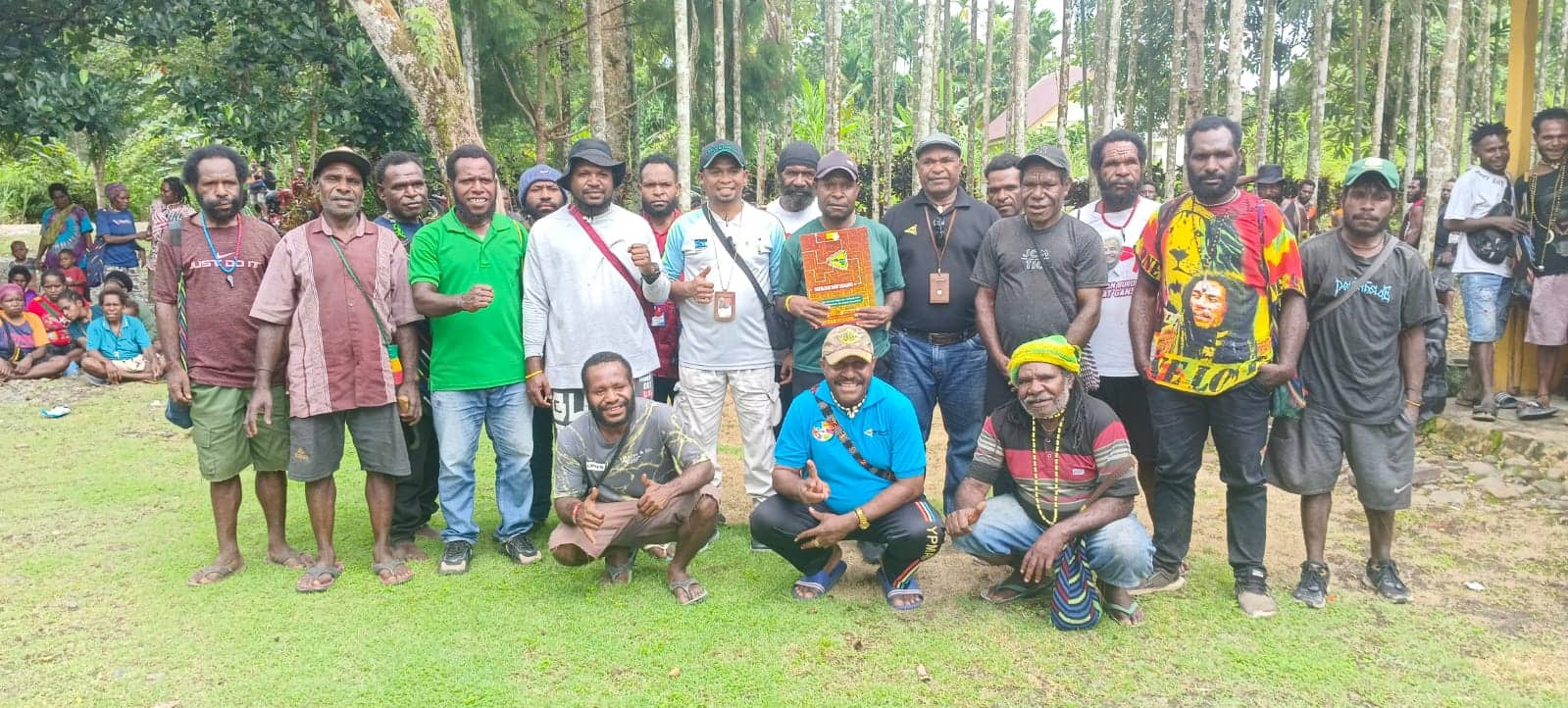 Ilustrasi berita Mimika: YPMAK Sosialisasi dan Bentuk POKJA Kampung Olaroa, Distrik Kwamki Narama