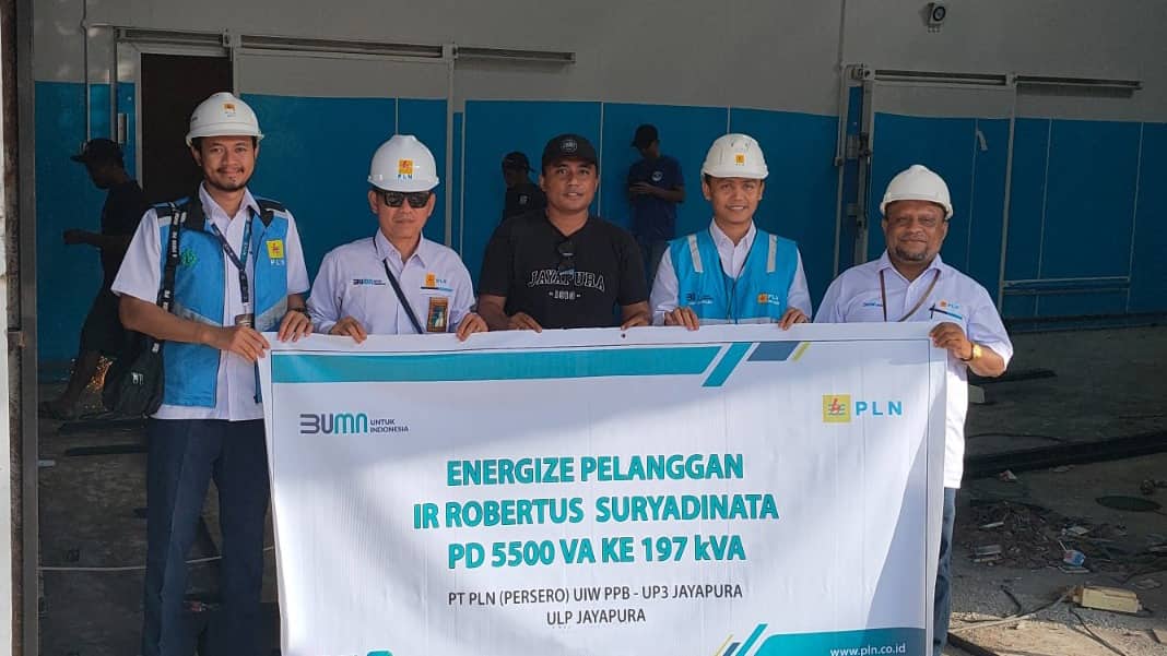 Ilustrasi berita Papua: Dukung Perkembangan Ekonomi, PLN Tambah Daya Cold Storage dan Gudang Penyimpanan Berbasis Energi Hijau Pertama di Papua
