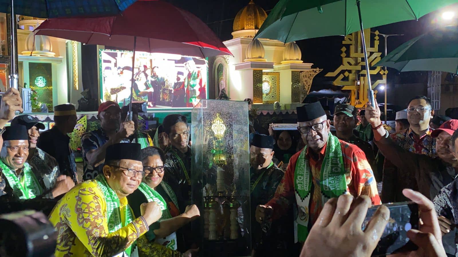 Ilustrasi berita Mimika: Mimika Raih Juara Umum MTQ XXX Tingkat Provinsi se-Tanah Papua Tahun 2024, Ini Pesan Bupati John Rettob
