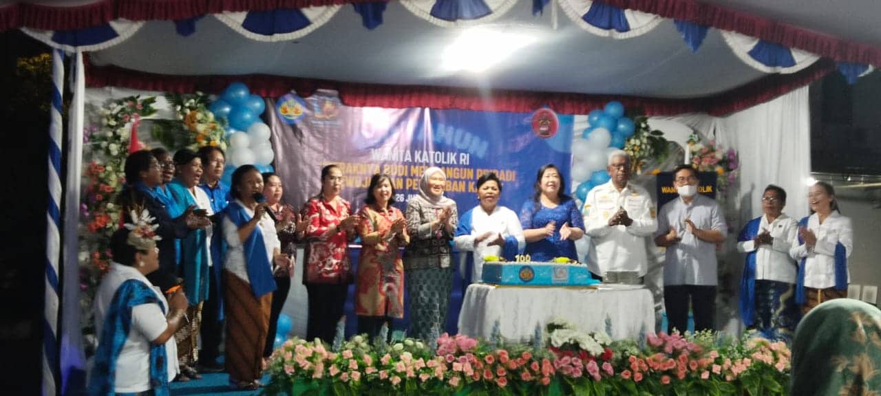 Ilustrasi berita Mimika: Hadiri HUT Satu Abad WKRI, Bupati Johannes Rettob Nilai Wanita Katolik Semakin Berarti Untuk Kabupaten Mimika