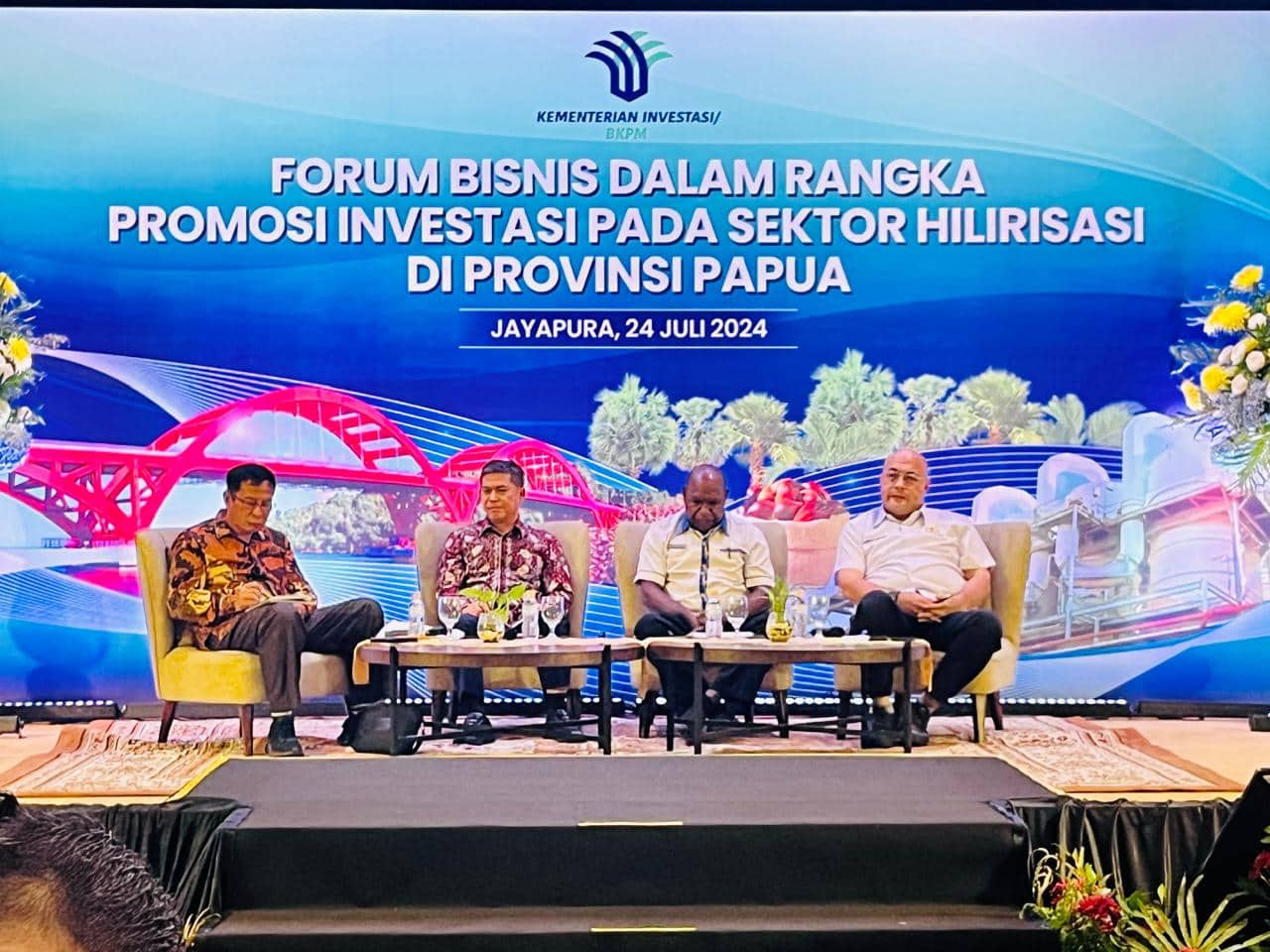 Ilustrasi berita JAYAPURA: Forum Bisnis Promosi Investasi Sektor Hilirisasi, Kadin Minta Pemerintah Akomodir Tambang Kecil di Papua