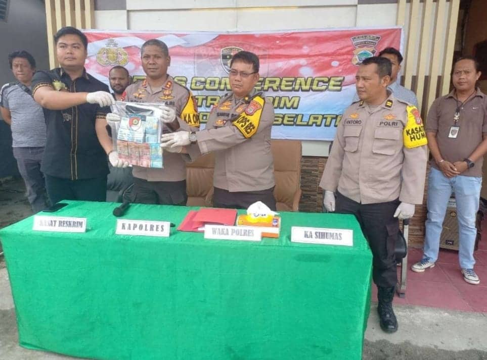 Ilustrasi berita Papua: Palsukan Akun Facebook Anggota Polri, Dua Pelaku Tipu Warga Sorong Selatan Dengan Modus Jual Mobil Pajero Sport