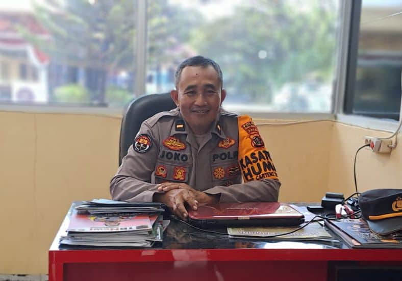 Ilustrasi berita Papua: Video Oknum Anggota Polres Biak Numfor Aniaya Warga Beredar Luas, Kapolres Beri Hukuman Indisipliner