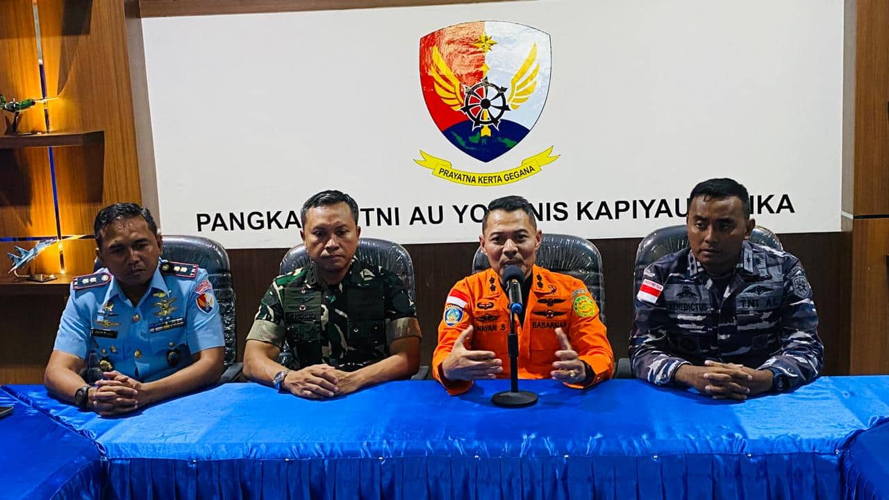 Ilustrasi berita Mimika: Belum Juga Ditemukan Hingga Hari Ketujuh, Operasi Pencarian Kapal LCT Cita XX Diusulkan Ditutup