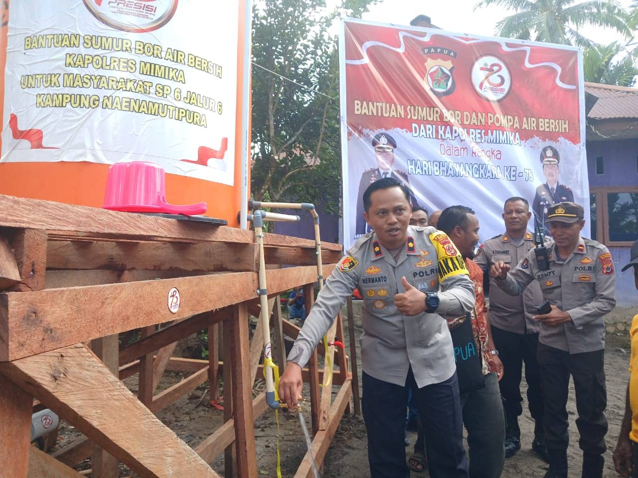 Ilustrasi berita Mimika: Polres Mimika Beri Bantuan Sumur Bor untuk Masyarakat Kampung Naena Muktipura