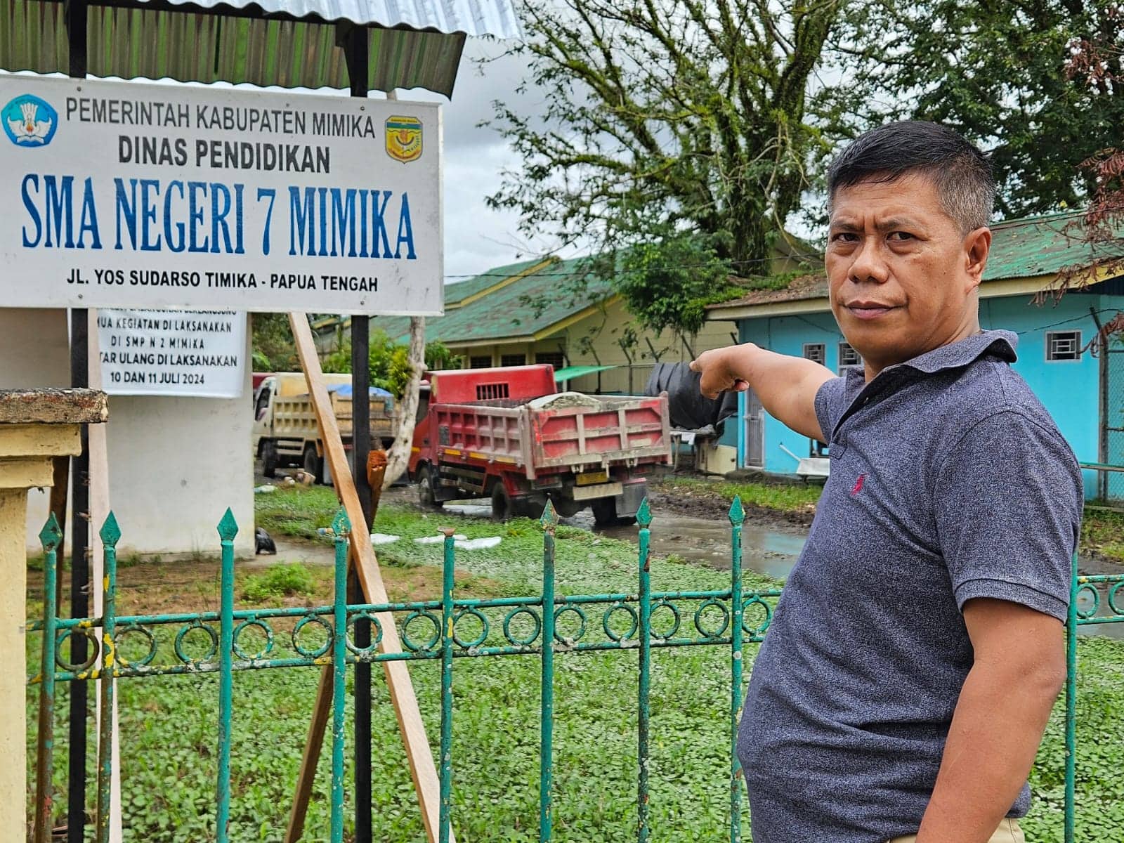 Ilustrasi berita Mimika: Pertanyakan Kadis Pendidikan, Ketua Fraksi Golkar DPRD Mimika : Kenapa Lokasi Pembangunan SMA Negeri 7 Tidak Sesuai Perencanaan