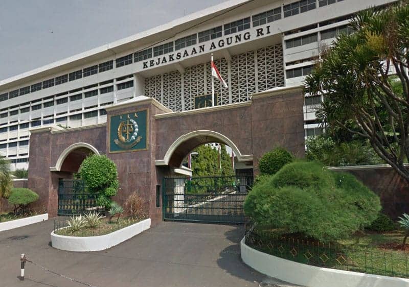Ilustrasi berita Mimika: Akhirnya Kejagung Tanggapi Pendemo Bupati John Rettob, Ulie Sondang : Dugaan TPPU Harus Ada Pidana Asal