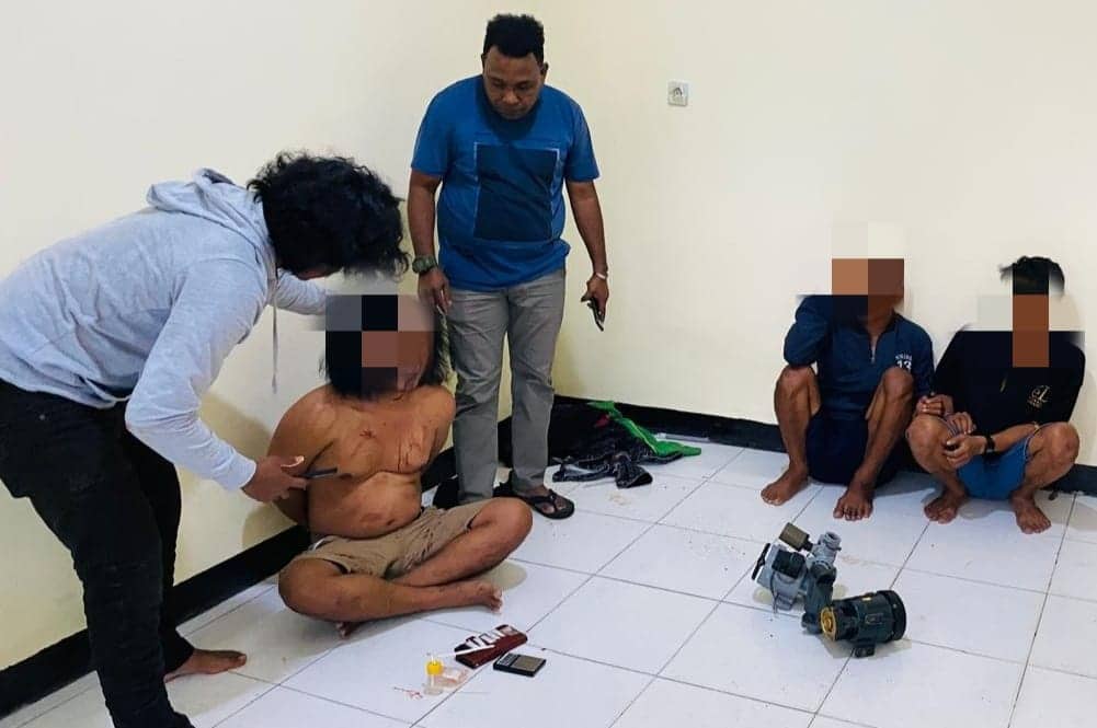 Ilustrasi berita Mimika: Polres Mimika Tangkap Tiga Pengedar Shabu di Dua Tempat, Barang Bukti Diedarkan Melalui Rokok