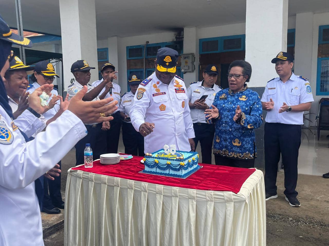 Ilustrasi berita JAYAPURA: Angkasa Pura 1 Bandara Sentani dan ASDP Dinilai Terlalu Menutup Diri,Menhub Diminta Buka Kembali Tol Laut dan Pelabuhan Depapre