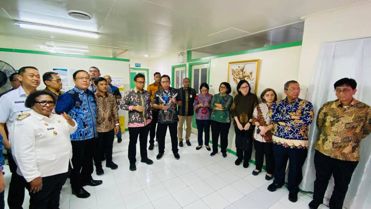 Ilustrasi berita Mimika: Kunjungi Pusat Pengendalian Malaria Freeport, Menkes Budi Gunadi Usulkan Daerah Endemik Meniru