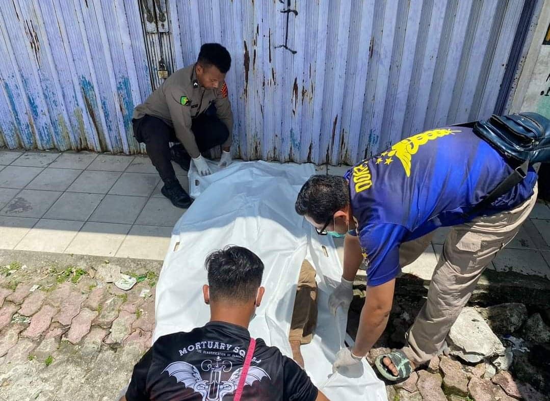 Ilustrasi berita JAYAPURA: Sempat Tak Dikenali, Seorang Pria Ditemukan Tak Bernyawa di Pinggir Pertokoan