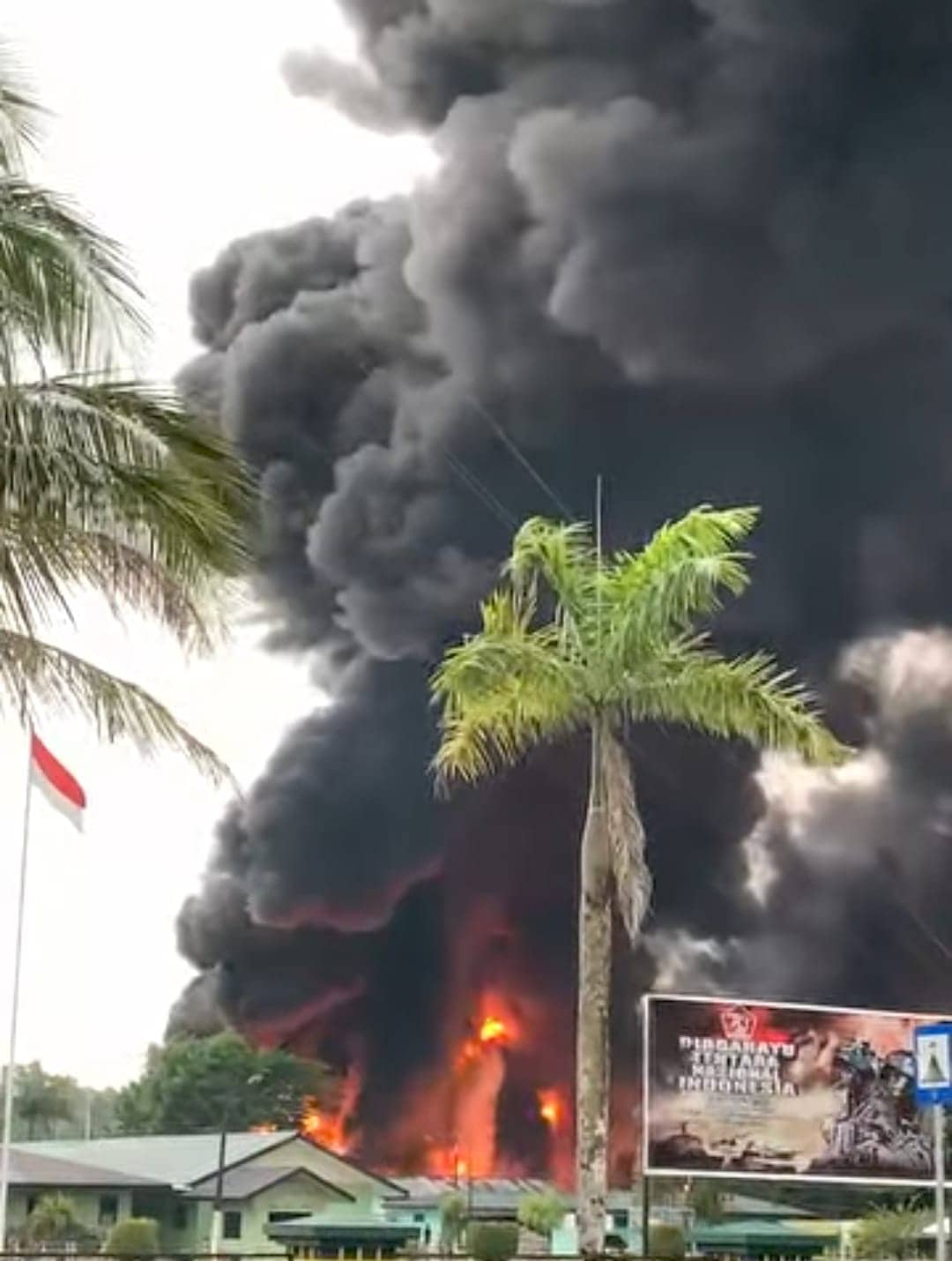 Ilustrasi berita Mimika: Ledakan Mesin Alkon Diduga Pemicu Kebakaran Gudang BBM Denkav 3/SC Timika